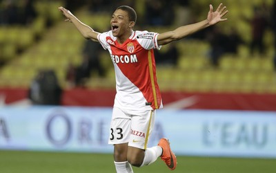 GOGO电竞动态-C罗社交媒体取消关注引风波