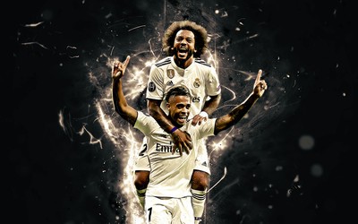 GOGO电竞热评-久保建英梅开二度主宰比赛